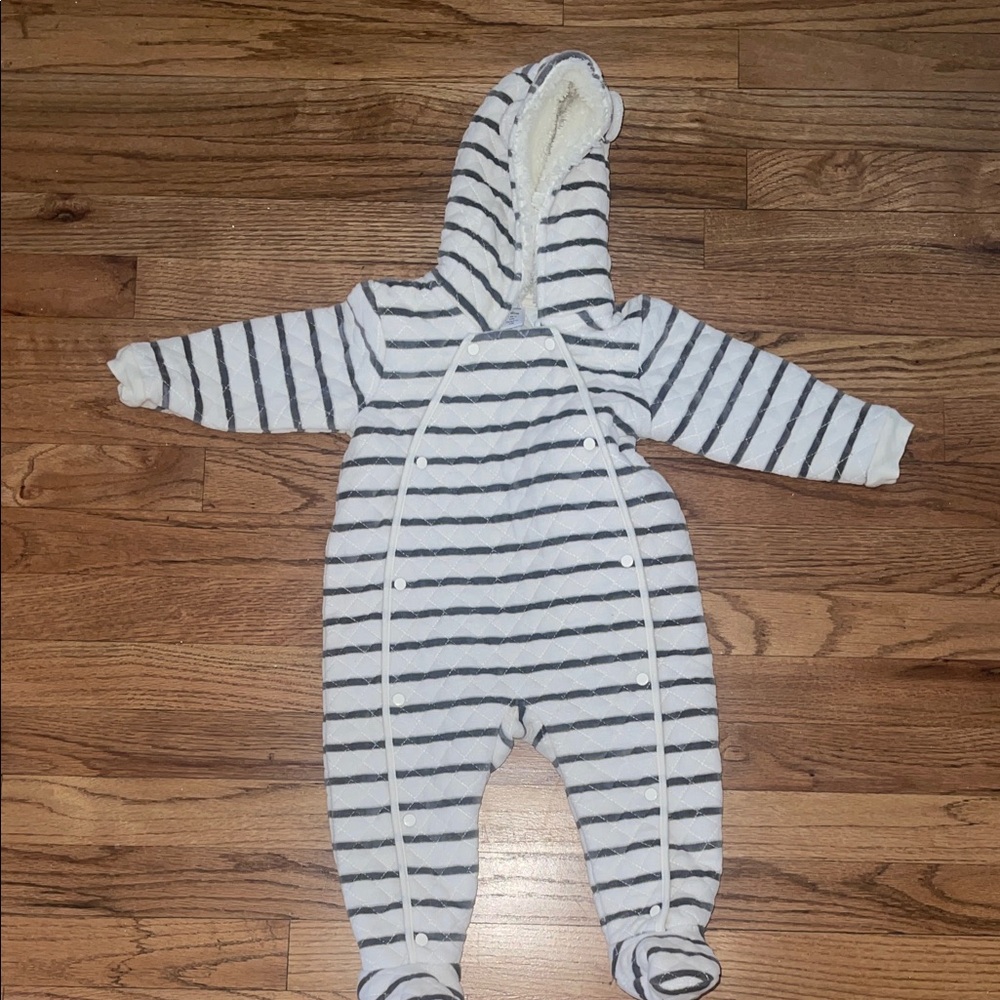 Nordstrom Gray and White Striped Kids Footie